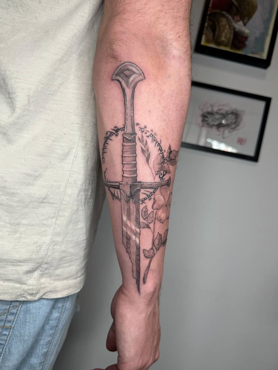 Tattoo by DON´T TELL MAMA STUDIO at DON´T TELL MAMA STUDIO